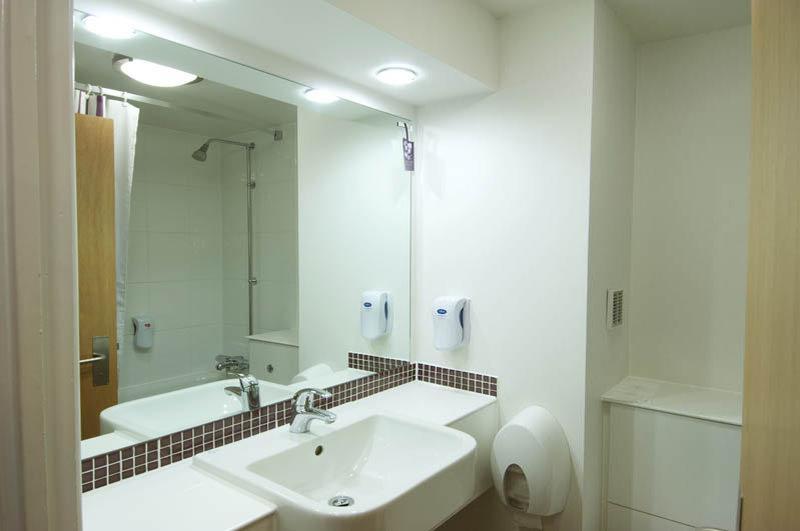 Premier Inn Braintree - A120 エクステリア 写真